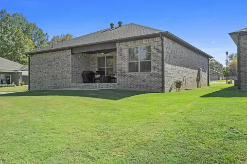 Exterior - 958 Villa Vista Loop, Cabot, AR 72023 photo 5 of 6
