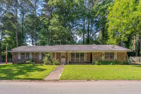 2047 Elaine Cir, Arkadelphia, AR 71923
