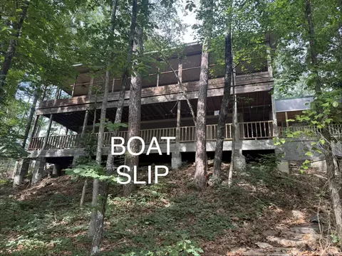 443 Cherokee Cir, Greers Ferry, AR 72067