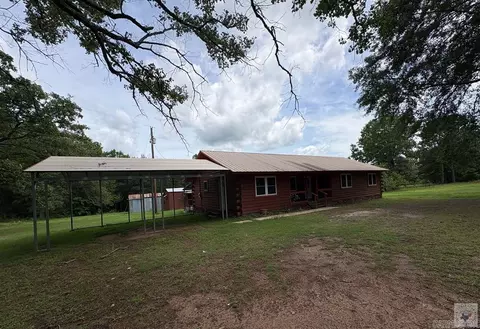 100 County Road 1926, Linden, TX 75563