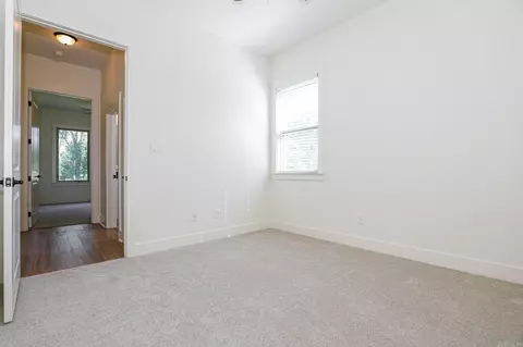 Bedroom - 608 Cottage Ln, Benton, AR 72019 photo 11 of 11