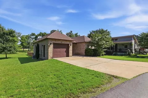 Exterior - 608 Cottage Ln, Benton, AR 72019 photo 12 of 16