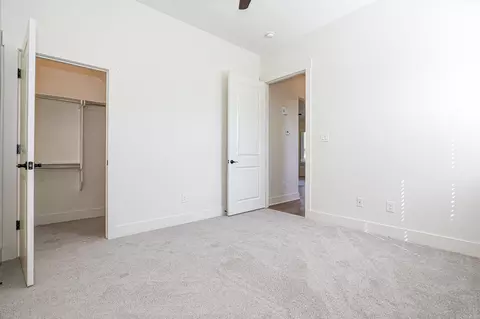 Bedroom - 608 Cottage Ln, Benton, AR 72019 photo 10 of 11