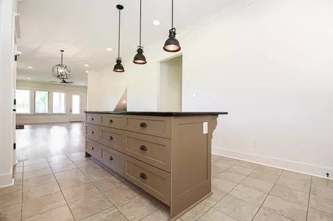 Entry Way - 608 Cottage Ln, Benton, AR 72019 photo 2 of 2