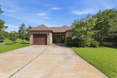 Exterior - 608 Cottage Ln, Benton, AR 72019 photo 10 of 16