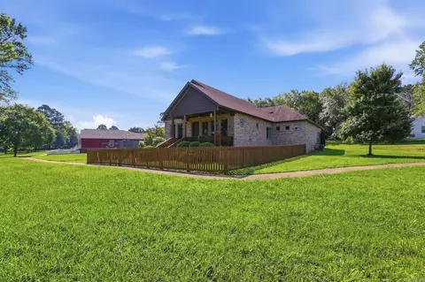 Exterior - 608 Cottage Ln, Benton, AR 72019 photo 16 of 16
