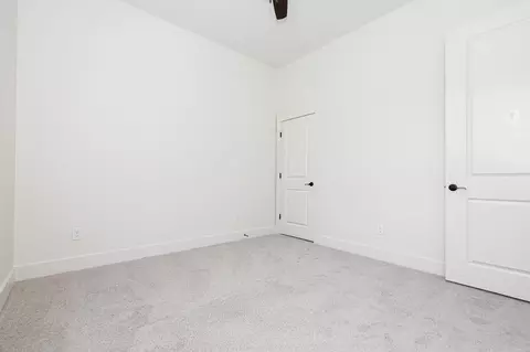 Bedroom - 608 Cottage Ln, Benton, AR 72019 photo 9 of 11