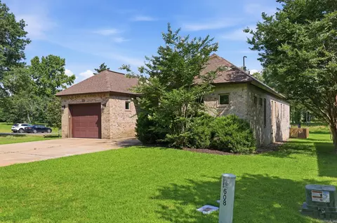 Exterior - 608 Cottage Ln, Benton, AR 72019 photo 9 of 16