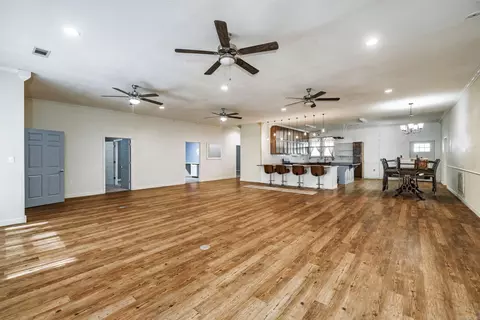 Living - 125 Boyette Loop Loop, Malvern, AR 72104 photo 1 of 1