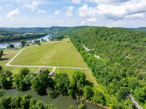 Joe Baker Rd, Batesville, AR 72503