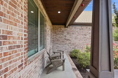 Exterior - 2613 Aberdeen Dr, Bryant, AR 72019 photo 4 of 10