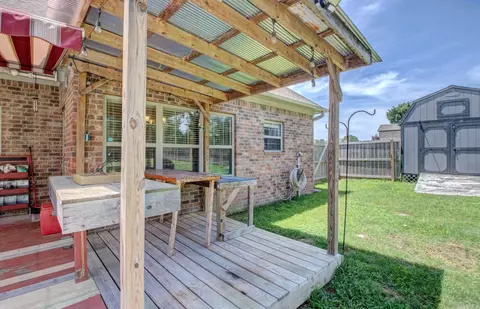 Exterior - 104 Bob White Cv, Beebe, AR 72012 photo 7 of 12