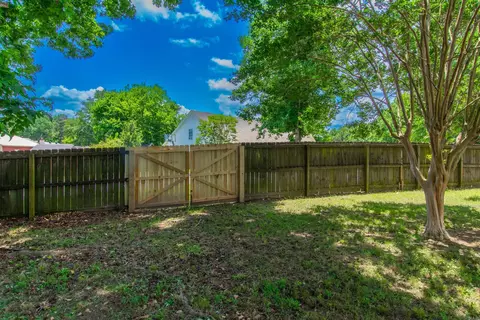 Exterior - 1110 Arbor Cv, Benton, AR 72015 photo 5 of 11