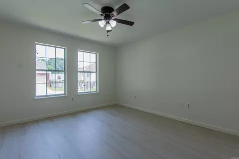 Bedroom - 1110 Arbor Cv, Benton, AR 72015 photo 4 of 4