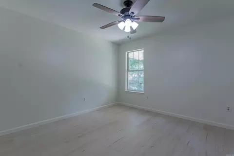 Bedroom - 1110 Arbor Cv, Benton, AR 72015 photo 3 of 4
