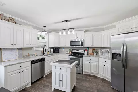 1135 J W Cv, Benton, AR 72019 photo 15