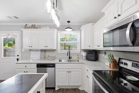 1135 J W Cv, Benton, AR 72019 photo 12