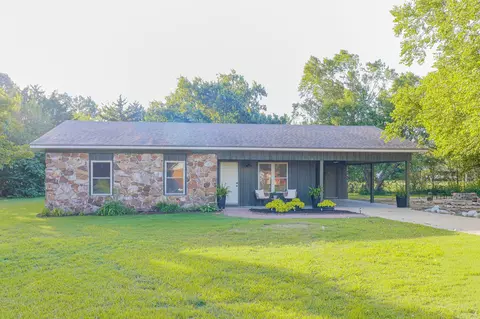 Exterior - 113 E Cheyenne, Rector, AR 72461 photo 2 of 5