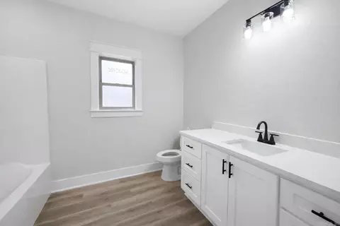 Bath - 1205 E Carmichael, Cabot, AR 72023 photo 2 of 2