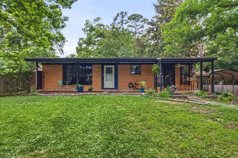 112 Pine Shore Ln, Hot Springs, AR 71913