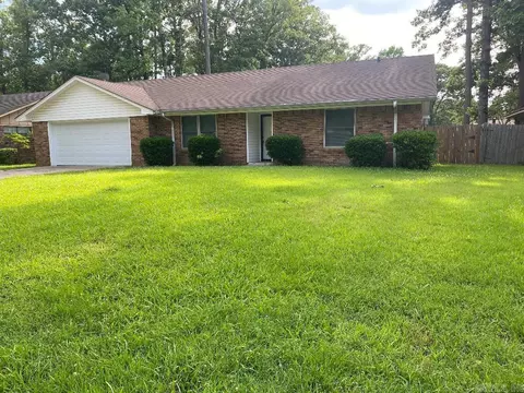 6507 Antelope Dr, Pine Bluff, AR 71603