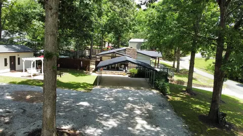 Exterior - 244 Highland Dr, Mountain View, AR 72560 photo 9 of 14