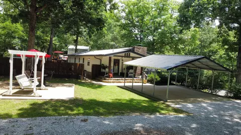 Exterior - 244 Highland Dr, Mountain View, AR 72560 photo 4 of 14