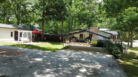 Exterior - 244 Highland Dr, Mountain View, AR 72560 photo 6 of 14