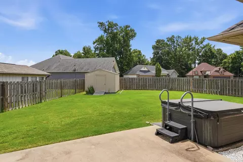 Exterior - 1900 Massee Gdns, Conway, AR 72034 photo 2 of 8