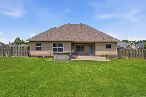 Exterior - 1900 Massee Gdns, Conway, AR 72034 photo 6 of 8