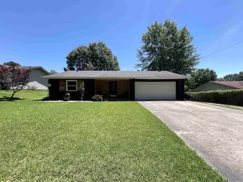 876 S 16 Ave, Piggott, AR 72454