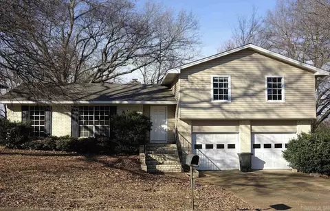 12 Blue Ridge Dr, Searcy, AR 72143