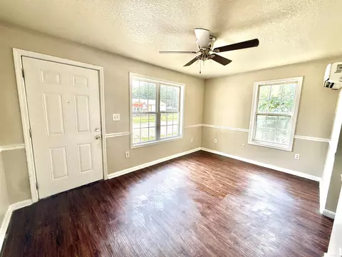 529 Ellis, Trumann, AR 72472 photo 2