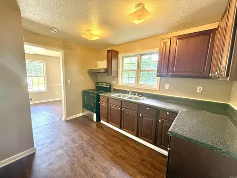 529 Ellis, Trumann, AR 72472 photo 4