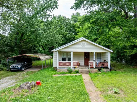 1443 N Heights Ave, Batesville, AR 72501