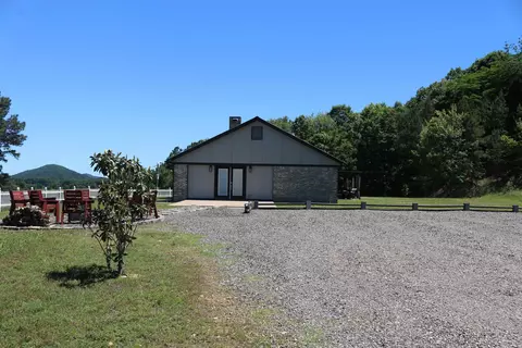 128 Polk Rd 42 Rd, Mena, AR 71953