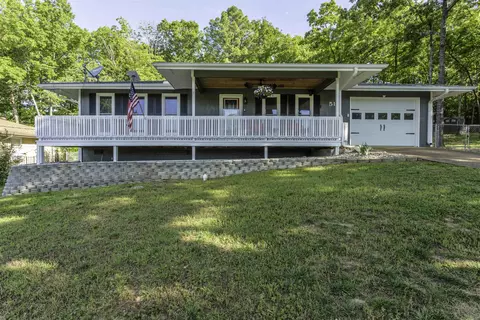 51 Winnebago Dr, Cherokee Village, AR 72529