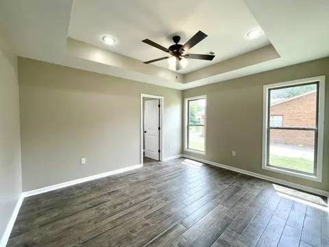 Living - 231 Flossie Dr, Trumann, AR 72472 photo 7 of 7
