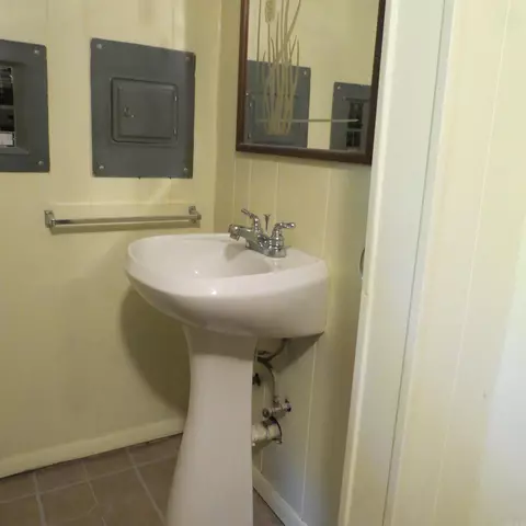 Bath - 2000 Center St, Rison, AR 71665 photo 3 of 4