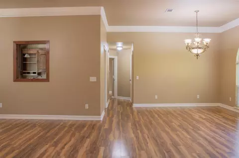 Living - 1003 Hope Cir, Mena, AR 71953 photo 5 of 5