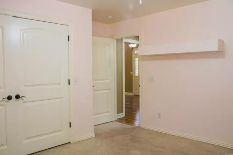 Bedroom - 1003 Hope Cir, Mena, AR 71953 photo 1 of 4