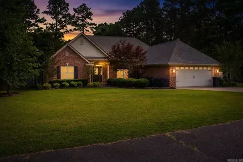 1003 Hope Cir, Mena, AR 71953