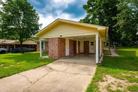 Exterior - 2215 Justus Loop, Bryant, AR 72022 photo 4 of 14