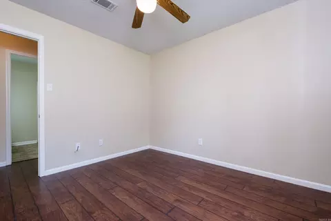 Bedroom - 2215 Justus Loop, Bryant, AR 72022 photo 3 of 9