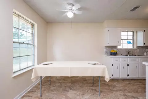 Dining - 2215 Justus Loop, Bryant, AR 72022 photo 1 of 3