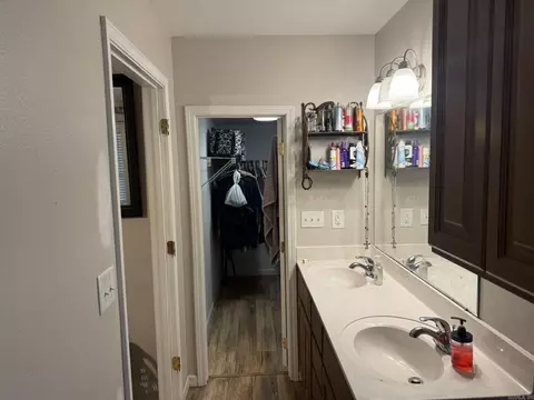 Bath - 207 Spring St, Marshall, AR 72650 photo 3 of 3