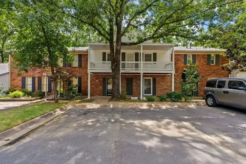 21 Kingsbridge Way, Little Rock, AR 72212