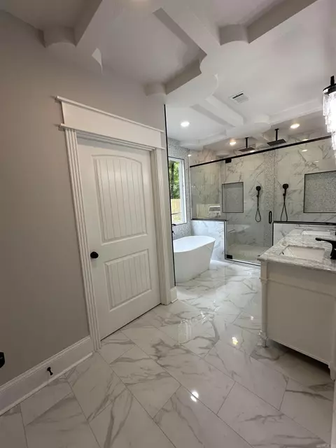 Bath - 8716 E Fairview Rd, Hensley, AR 72065 photo 6 of 14