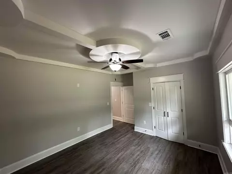 Bedroom - 8716 E Fairview Rd, Hensley, AR 72065 photo 2 of 6