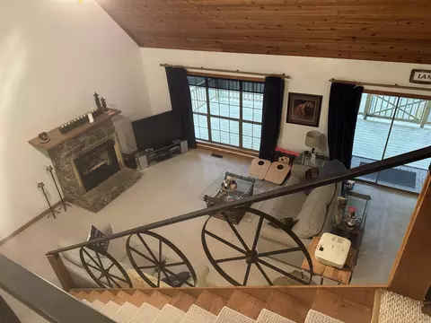 Living - 98 Lakeside Dr, Higden, AR 72067 photo 8 of 8